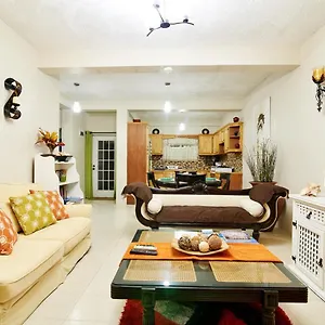 Atlantic Breeze Apartments, Canouan Island Charlestown